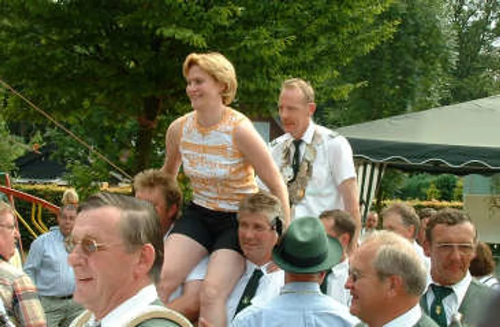 Königin Helga und König Hubert