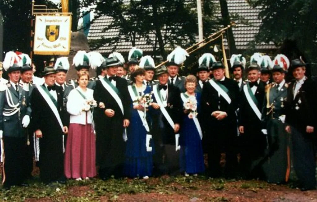 Der Kaiserthron 1984