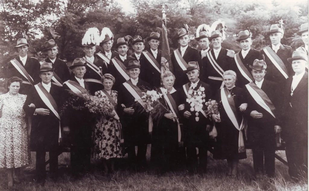 Der Thron 1939-1949