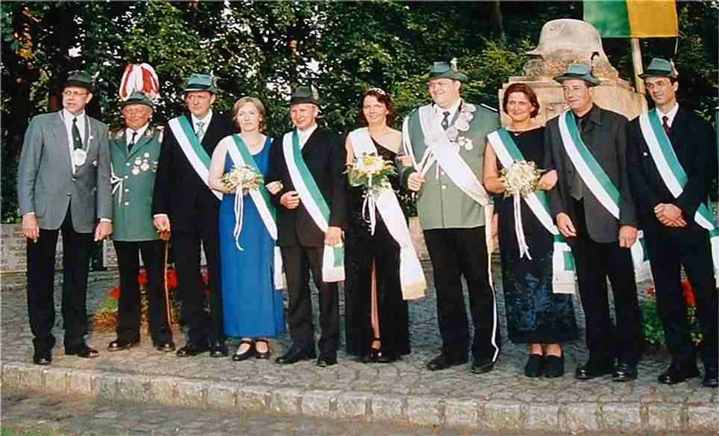 Der Thron 2001/2002