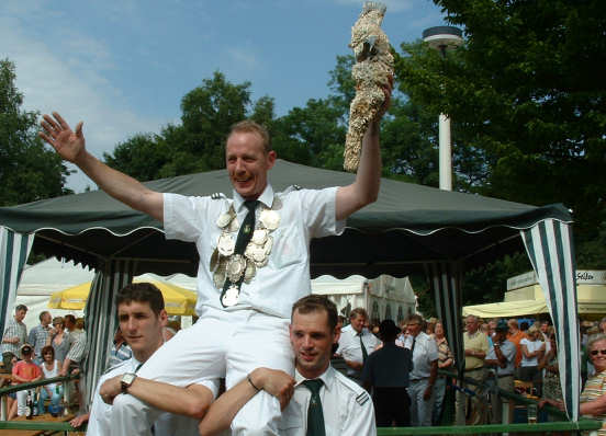 König Hubert III.