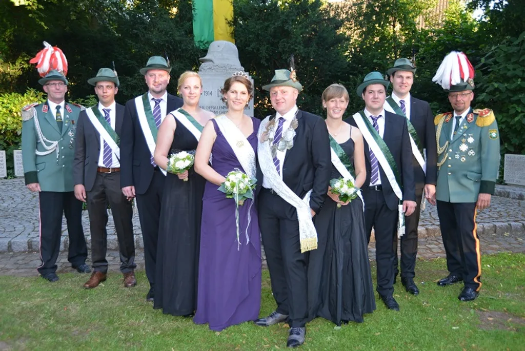 Der Thron 2016/2017