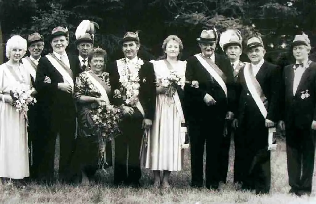 Der Thron 1987/1988